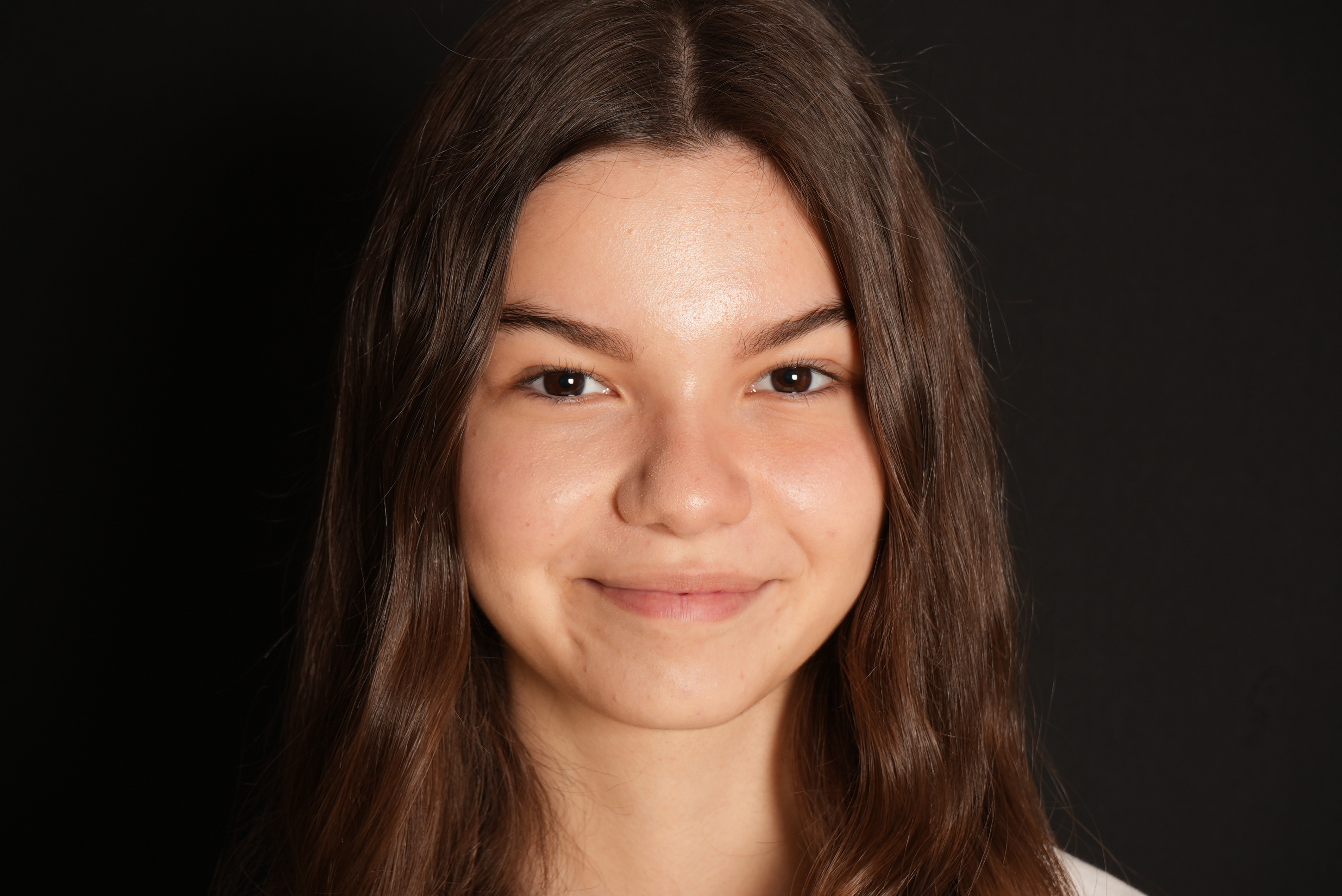 Ecem Özgür